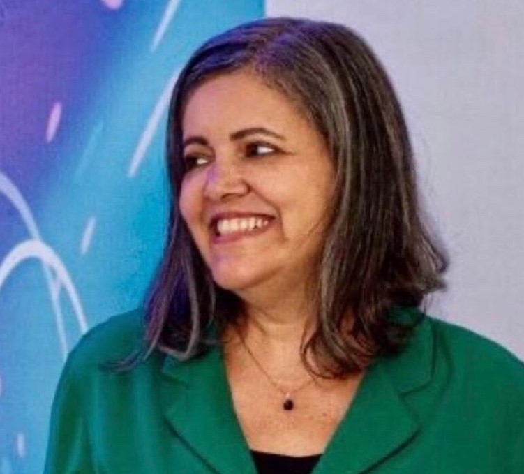 Lucy Fátima de Assis Freitas
